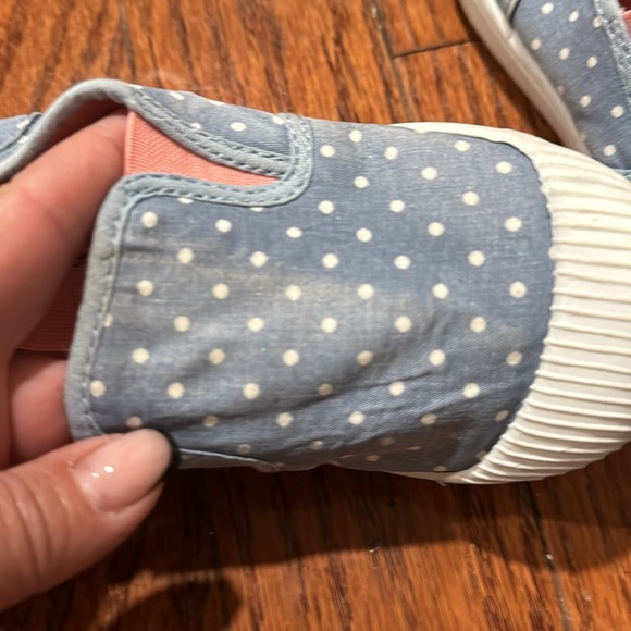 Cat & Jack girls polka dot slip on sneaker size 10 - Picture 8 of 9